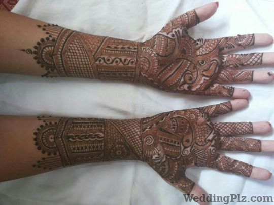 Khushbu Mehendi Designer Mehndi Artists weddingplz