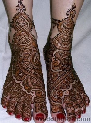 Monali Mehendi Artist Mehndi Artists weddingplz