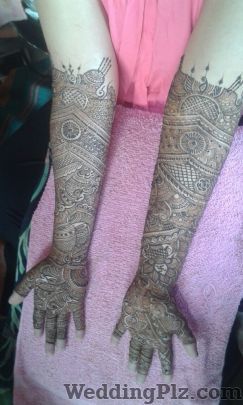 Vidhi Art Mehndi Artists weddingplz
