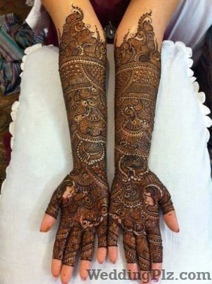 Vikas Mehandi Art and Classes Mehndi Artists weddingplz
