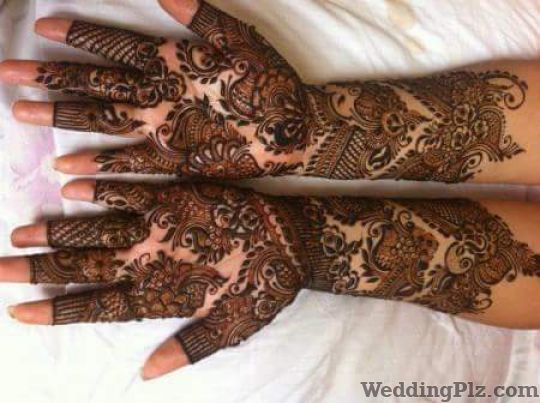 Vikas Mehandi Art and Classes Mehndi Artists weddingplz