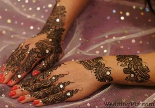 Karan Mehandi Artist Mehndi Artists weddingplz
