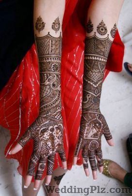 Vicky Mehandi Art Mehndi Artists weddingplz