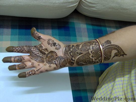 Pramod Mehndi Artist Mehndi Artists weddingplz