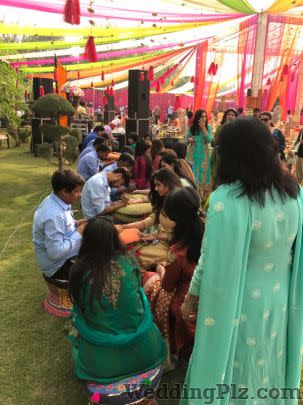 Raju Mehandi Janakpuri Mehndi Artists weddingplz