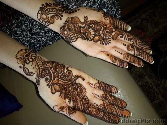 Pari Beauty Studio Mehndi Artists weddingplz