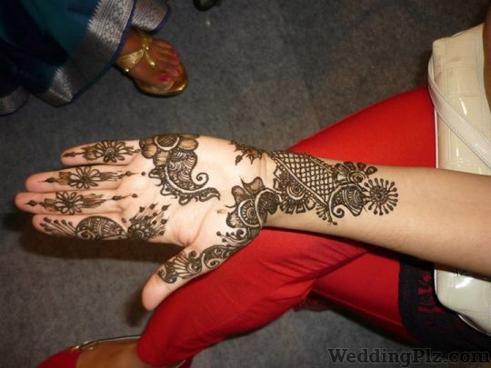 Meenals Mehandi Kala Mehndi Artists weddingplz