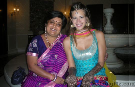 Veena Nagda Mehndi Artists weddingplz