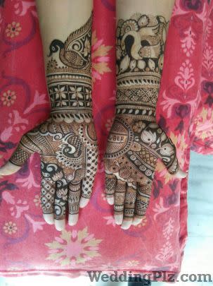 Raju Mehandi Mehndi Artists weddingplz