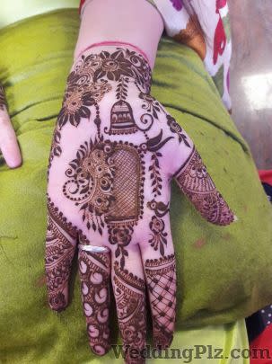 Shilpa Mehandi Art Mehndi Artists weddingplz