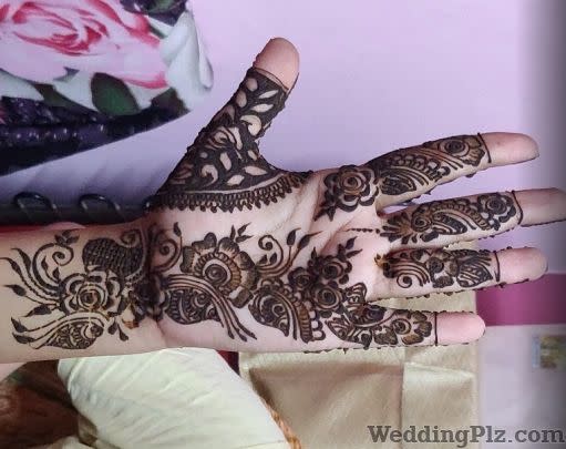 Mehendi By Arwa Mehndi Artists weddingplz