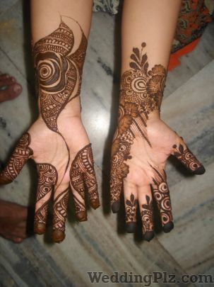 Pawan And Vinod Mehendi Wala Mehndi Artists weddingplz