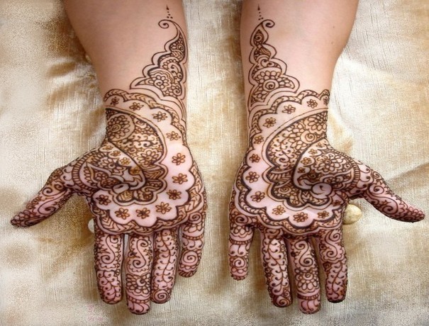 Ravi Mehendi Wala Mehndi Artists weddingplz