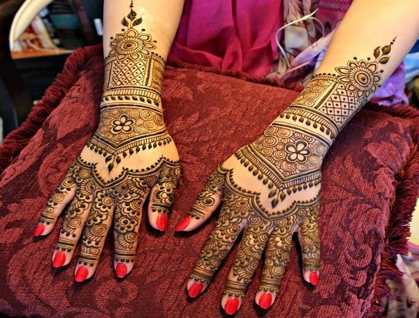 Vishal Mehandi Art Mehndi Artists weddingplz