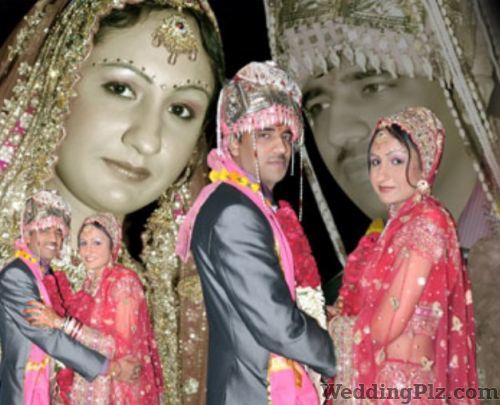 Studio Yash Digital Colour Lab Photographers and Videographers weddingplz