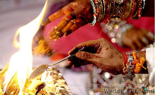 Balram Photography Photographers and Videographers weddingplz