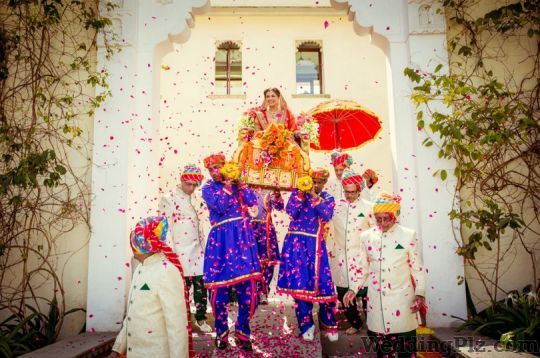 Candid Tales Photographers and Videographers weddingplz