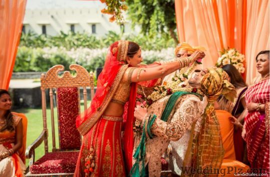Candid Tales Photographers and Videographers weddingplz
