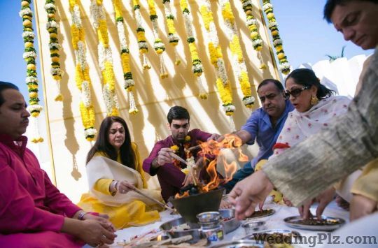 Atul Pratap Chauhan Photographers and Videographers weddingplz
