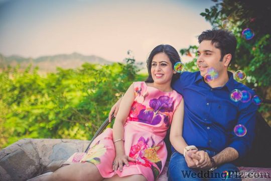 Avnish Dhoundiyal Photography Photographers and Videographers weddingplz