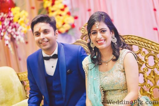 Avnish Dhoundiyal Photography Photographers and Videographers weddingplz