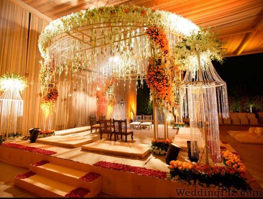 Badal and Raja Jain Photographers and Videographers weddingplz