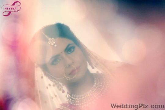 Neytra Photography Photographers and Videographers weddingplz