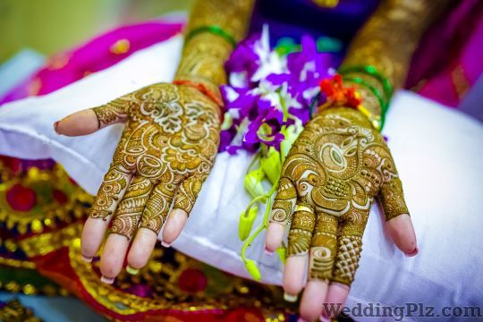 Pictography Photoservices Photographers and Videographers weddingplz