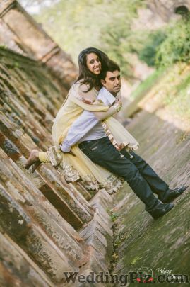 Priyam Malhotra Photography Photographers and Videographers weddingplz
