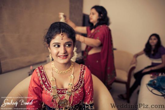 Sandeep Bansal Experiments Photographers and Videographers weddingplz
