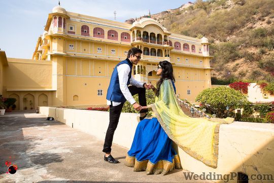 Contemporary Wedding Photography By Soumen Nath Photographers and Videographers weddingplz