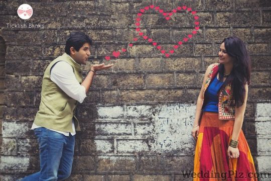 Ticklish Blinks Photographer Photographers and Videographers weddingplz