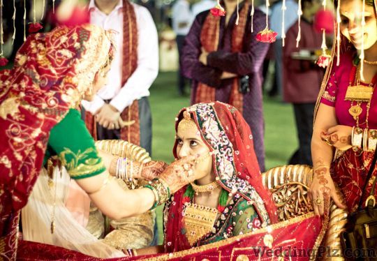 Photography By Vikram Arora Photographers and Videographers weddingplz