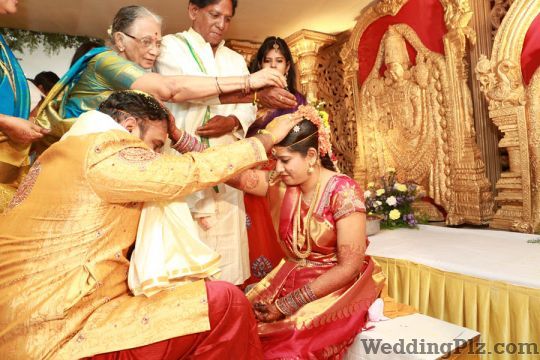 Faizan Patel Photography Photographers and Videographers weddingplz