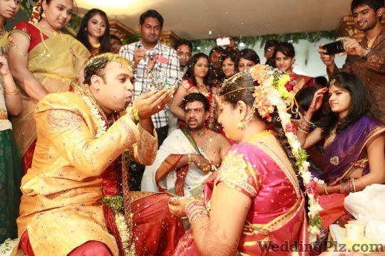 Faizan Patel Photography Photographers and Videographers weddingplz