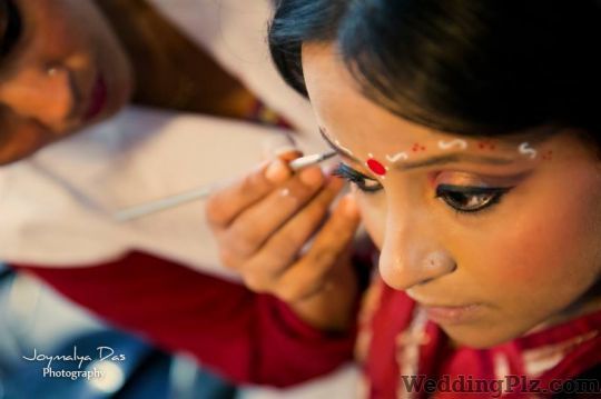 Joymalya Das Photography Photographers and Videographers weddingplz