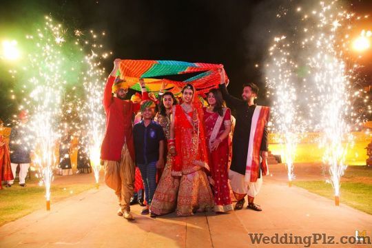 Lakshya Manwani Photography Photographers and Videographers weddingplz