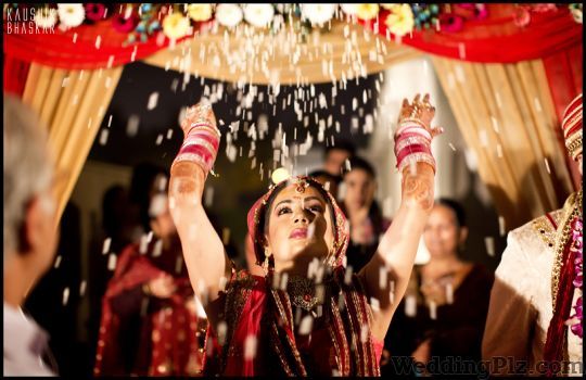 Kaushik Bhaskar Photographers and Videographers weddingplz