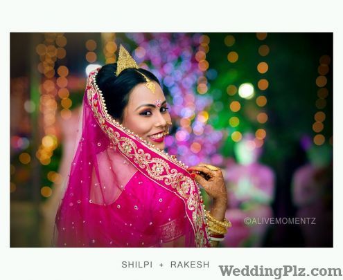 Alive Momentz Photographers and Videographers weddingplz