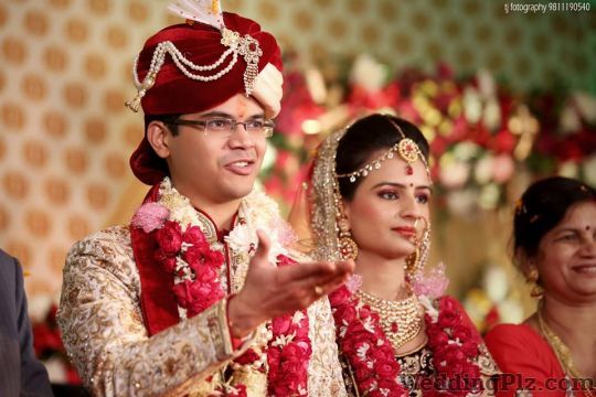 Tj Fotography Photographers and Videographers weddingplz