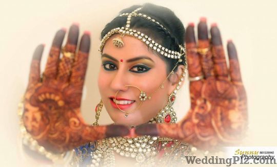 Sunny Digital Studio Photographers and Videographers weddingplz
