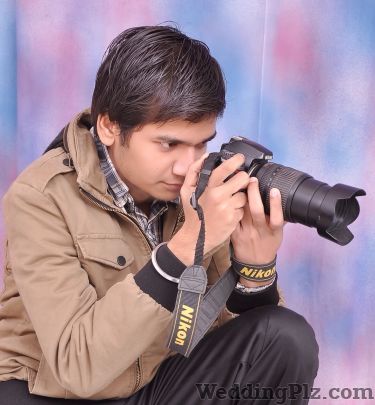 Goel Digital Studio Photographers and Videographers weddingplz