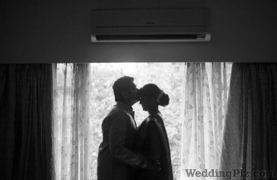 Vikrant Joglekar Photography Photographers and Videographers weddingplz