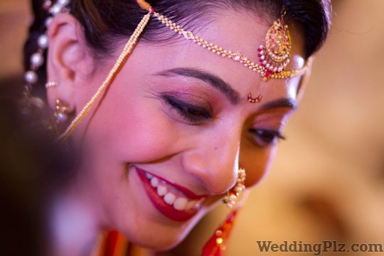 Vikrant Joglekar Photography Photographers and Videographers weddingplz