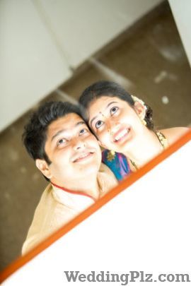 Vikrant Joglekar Photography Photographers and Videographers weddingplz