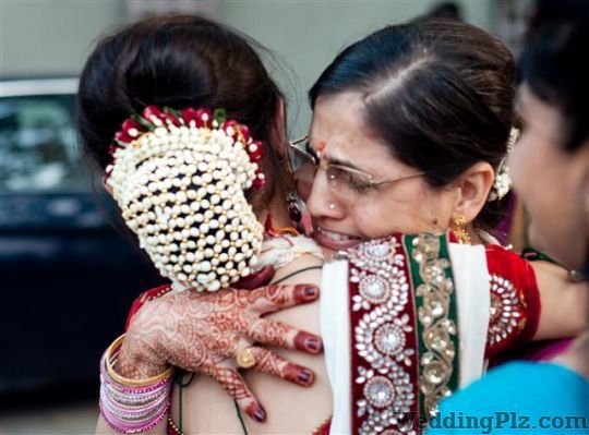 Anil Fernandes Photography Photographers and Videographers weddingplz