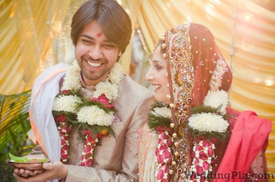 Aviraj Saluja Photographers and Videographers weddingplz