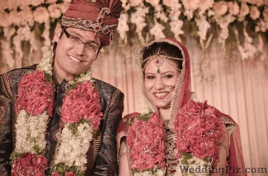 Aviraj Saluja Photographers and Videographers weddingplz