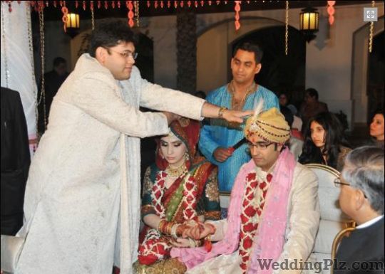 Avon Video Photographers and Videographers weddingplz