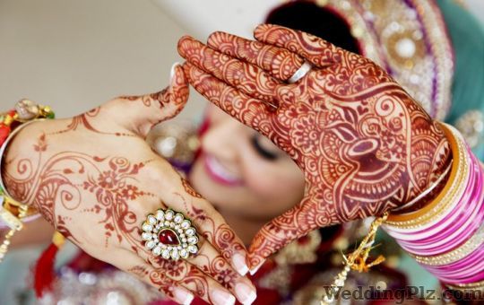 Bharti Arts Photographers and Videographers weddingplz